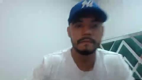 juanfe_style momentopname van live room op Chaturbate
