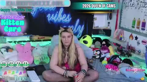 kaliekitten captura de la sala en vivo en Chaturbate