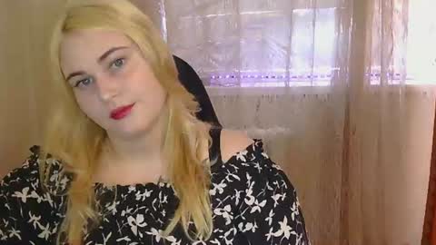 kamilablonde Momentaufnahme des Live-Raums auf Chaturbate