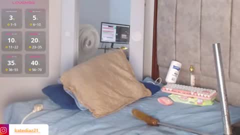 katediaz_ Momentaufnahme des Live-Raums auf Chaturbate