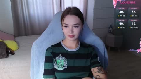 kateleoo captura de la sala en vivo en Chaturbate