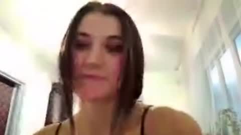 kayan1yy live room snapshot on Chaturbate
