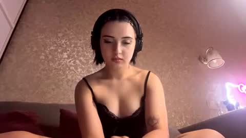 kaylacestero Momentaufnahme des Live-Raums auf Chaturbate