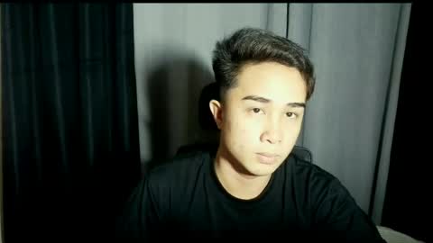 keith_chen momentopname van live room op Chaturbate