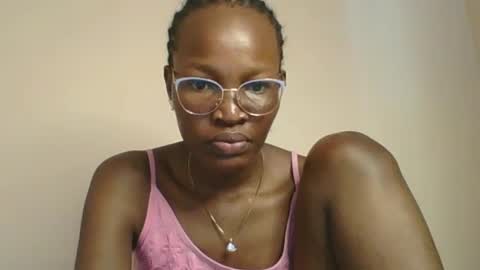 kikinurse Momentaufnahme des Live-Raums auf Chaturbate