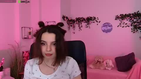 kimi_sky live room snapshot on Chaturbate