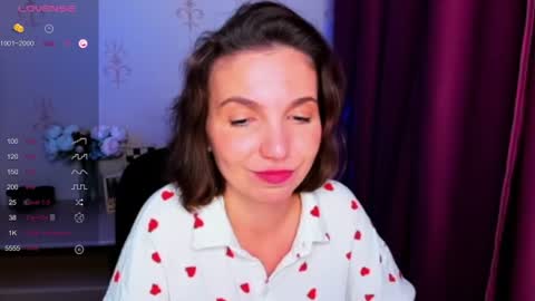 kindhazelhere_ captura da sala ao vivo na Chaturbate