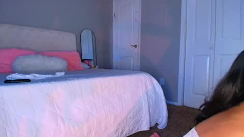 kloewandan live room snapshot on Chaturbate