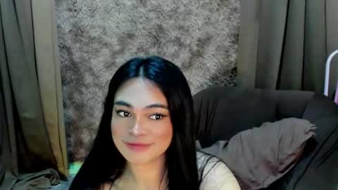 krystal_angel momentopname van live room op Chaturbate