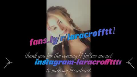 laracroftt Momentaufnahme des Live-Raums auf Chaturbate