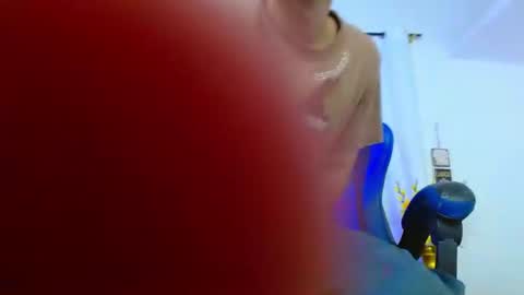 leandrocum18 Momentaufnahme des Live-Raums auf Chaturbate