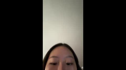 lennaguzzardo captura de la sala en vivo en Chaturbate