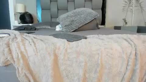 levi_mackie captura de la sala en vivo en Chaturbate