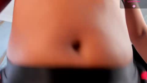 lia_16_ live room snapshot on Chaturbate
