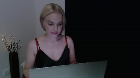 lia_florance momentopname van live room op Chaturbate
