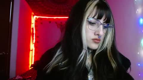lia_miss2 Momentaufnahme des Live-Raums auf Chaturbate