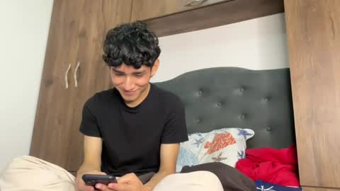 liamrush снимок онлайн-комнаты на Chaturbate