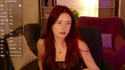 lily_moonlight Momentaufnahme des Live-Raums auf Chaturbate