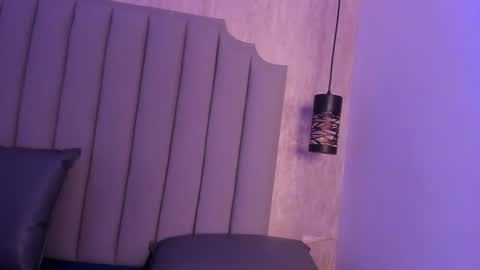 lin_meliflua_ Momentaufnahme des Live-Raums auf Chaturbate