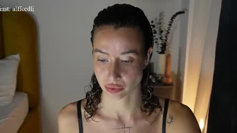 linkinsweeet captura de la sala en vivo en Chaturbate