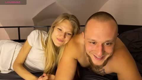 lion_and_kitty captura da sala ao vivo na Chaturbate