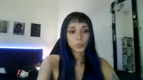 lole6913 Momentaufnahme des Live-Raums auf Chaturbate