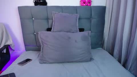 lollyrose_ momentopname van live room op Chaturbate