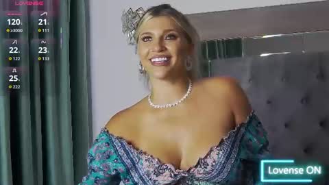 lorenaryan captura de la sala en vivo en Chaturbate