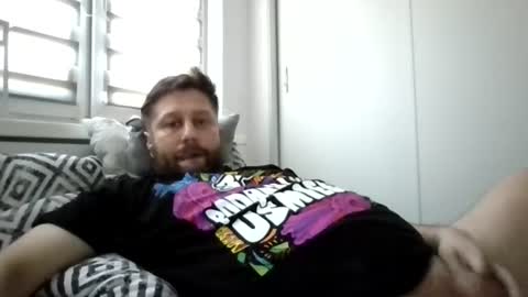 losblancos1986 live room snapshot on Chaturbate