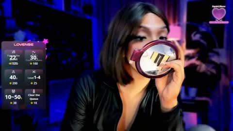 louisassy Momentaufnahme des Live-Raums auf Chaturbate