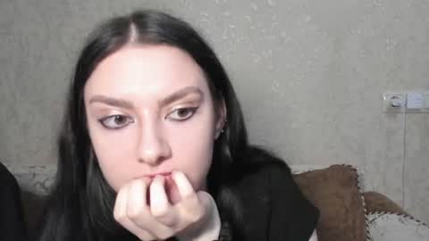 love_lina_muuur Momentaufnahme des Live-Raums auf Chaturbate