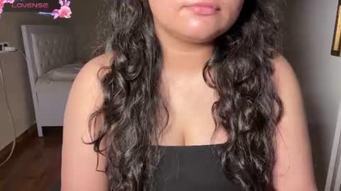 lubna_07 captura de la sala en vivo en Chaturbate