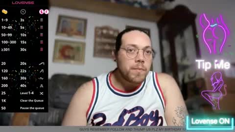 lucasgalactic69 live room snapshot on Chaturbate