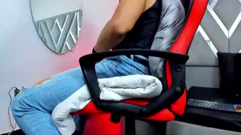 lucii__ferr captura de la sala en vivo en Chaturbate