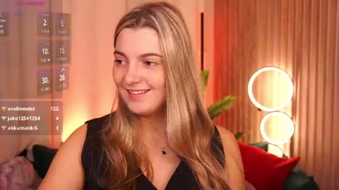 lucreciastorm снимок онлайн-комнаты на Chaturbate
