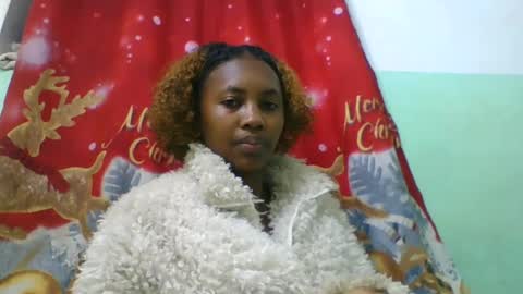 luicie196645 momentopname van live room op Chaturbate