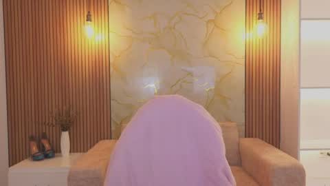 luna_hot_ass Momentaufnahme des Live-Raums auf Chaturbate
