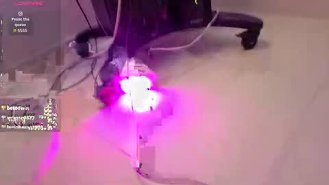 madameheels_ captura de la sala en vivo en Chaturbate
