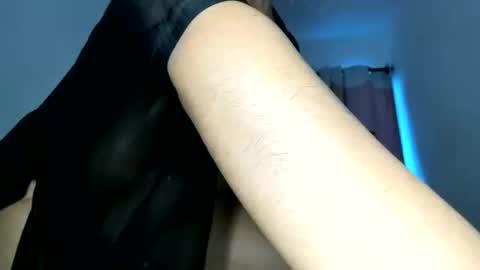maddiex77 снимок онлайн-комнаты на Chaturbate