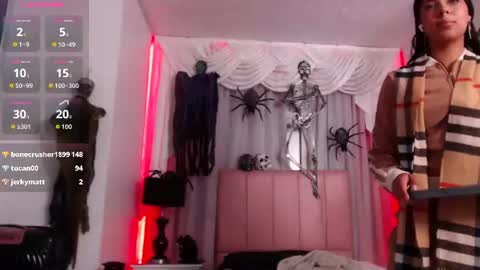 maia_reficco captura da sala ao vivo na Chaturbate