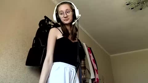 mandybridgmon Momentaufnahme des Live-Raums auf Chaturbate