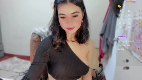 manilynforyou Momentaufnahme des Live-Raums auf Chaturbate