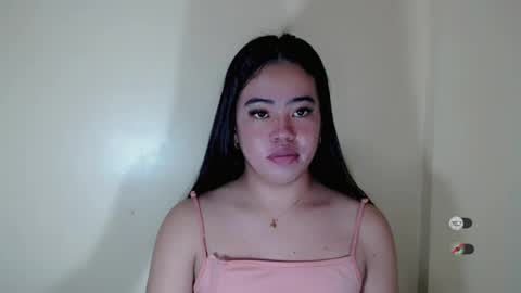 mariafuckdoll снимок онлайн-комнаты на Chaturbate