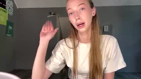 marioindal momentopname van live room op Chaturbate