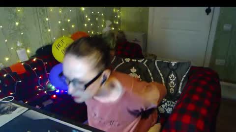 marlenelue live room snapshot on Chaturbate