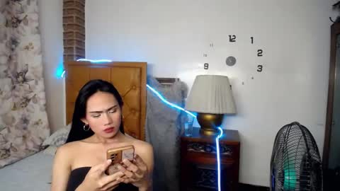 matcha_llatte Momentaufnahme des Live-Raums auf Chaturbate