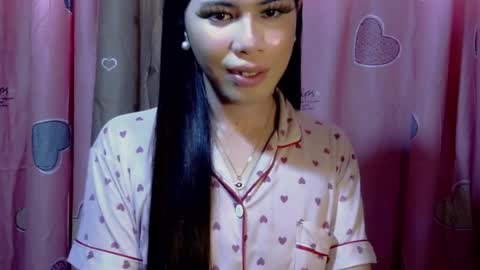 matilda_fucks captura de la sala en vivo en Chaturbate