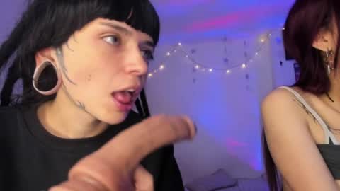 mavimist_x captura de la sala en vivo en Chaturbate
