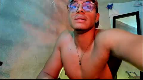 max_4vc momentopname van live room op Chaturbate