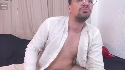 max_ed momentopname van live room op Chaturbate